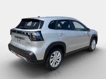 Car image 4
