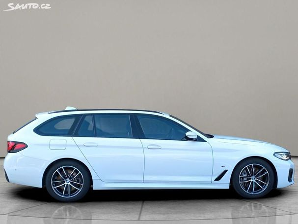 BMW 530d Touring xDrive 210 kW image number 3