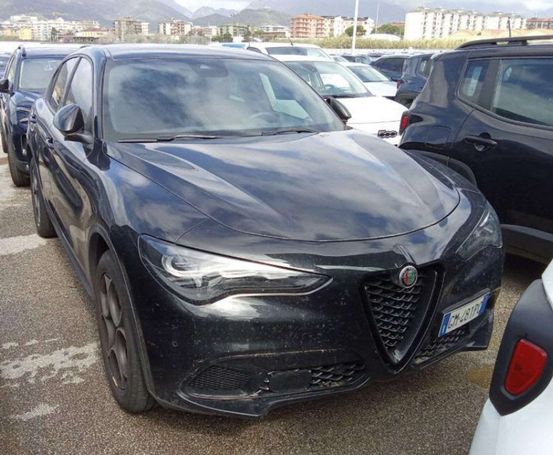 Alfa Romeo Stelvio 2.2 Diesel AT8 Q4 154 kW image number 2