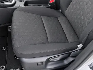 Car image 31