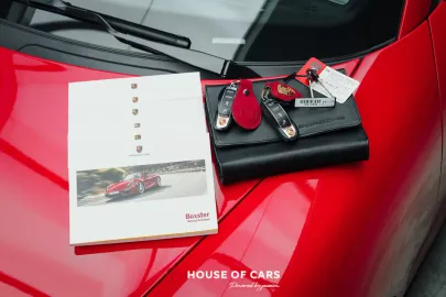 Car image 25