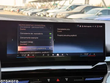 Car image 39