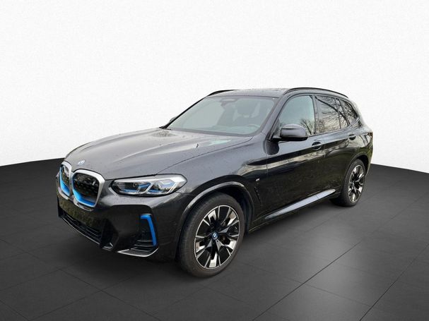 BMW iX3 M Sport 210 kW image number 1