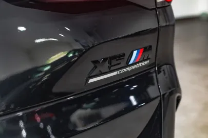 Car image 45