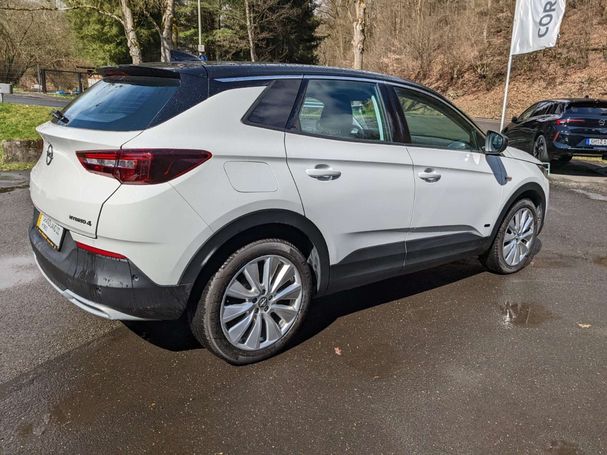 Opel Grandland X 1.6 DI Hybrid4 Innovation 221 kW image number 6