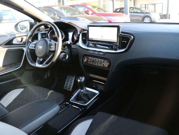 Kia ProCeed 1.0 T-GDI GT Line 88 kW image number 4