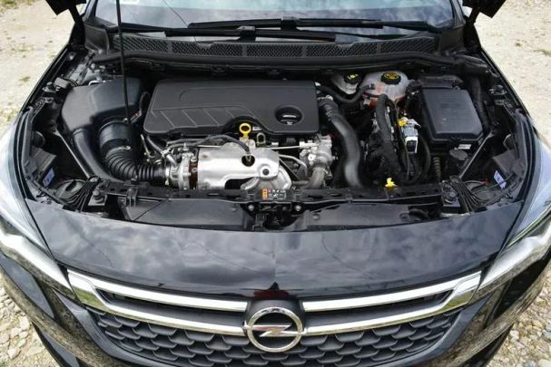 Opel Astra 1.6 CDTi 100 kW image number 12