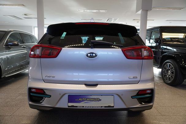 Kia Niro e 64 kWh 150 kW image number 6