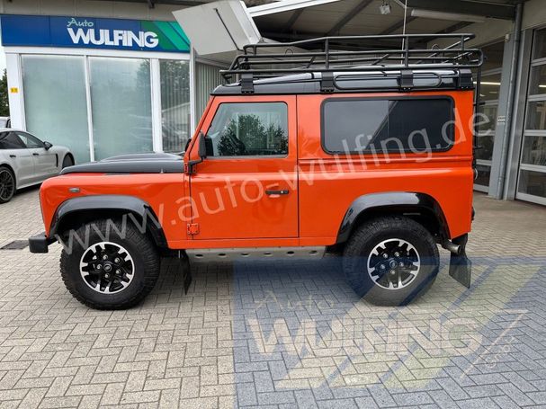 Land Rover Defender SE 110 kW image number 3