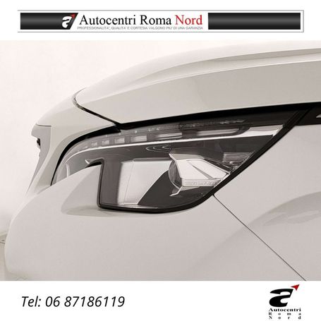 Peugeot 3008 1.6 Hybrid4 e-EAT8 220 kW image number 12