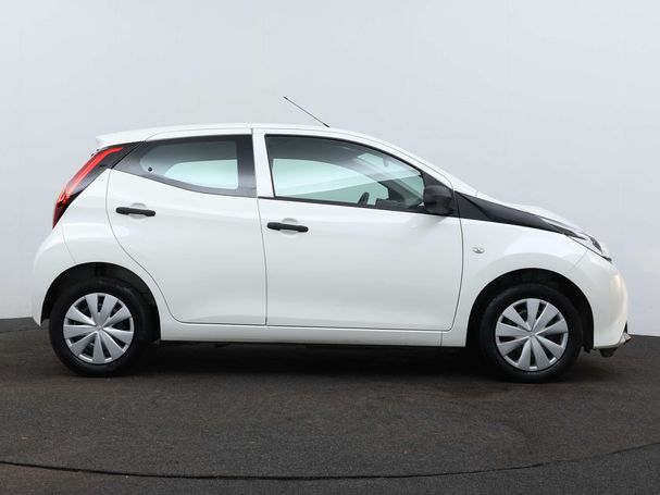 Toyota Aygo 53 kW image number 12