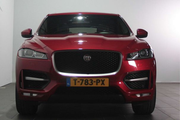 Jaguar F-Pace 25t AWD Portfolio 185 kW image number 2