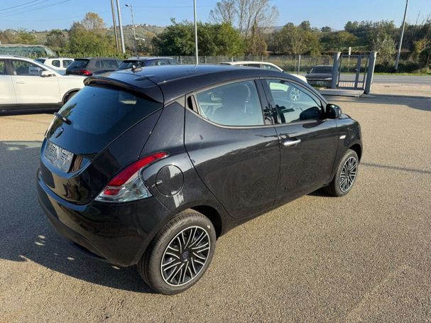 Lancia Ypsilon 51 kW image number 8