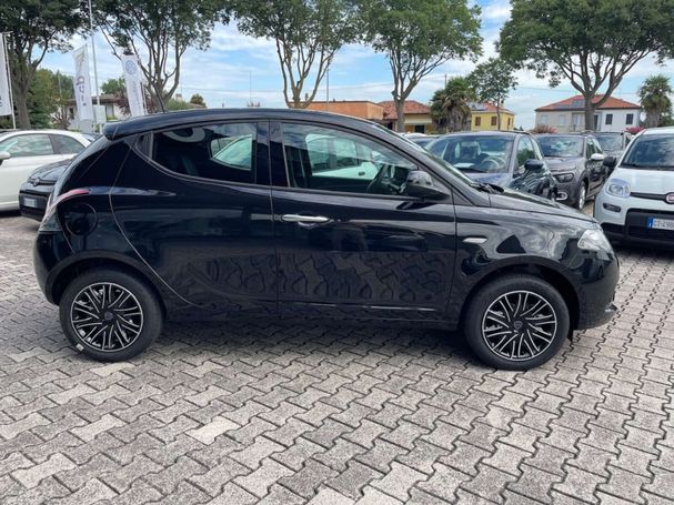 Lancia Ypsilon 51 kW image number 4