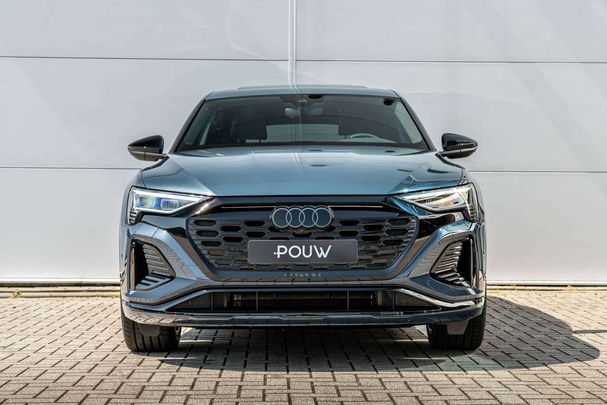 Audi Q8 50 quattro e-tron Sportback 95 kWh 250 kW image number 7