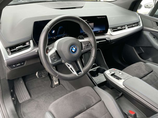 BMW 225 Active Tourer e xDrive 180 kW image number 11