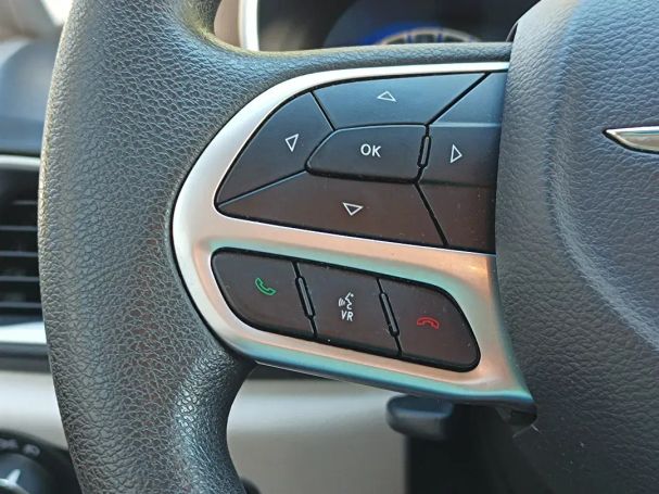 Chrysler Pacifica 211 kW image number 10