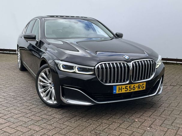 BMW 730d xDrive 196 kW image number 11