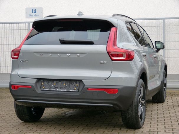 Volvo XC40 B3 Plus Dark 120 kW image number 13