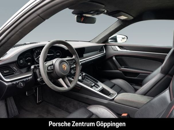 Porsche 992 Carrera S 331 kW image number 4