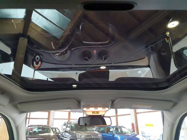 Smart ForTwo coupe EQ 60 kW image number 9