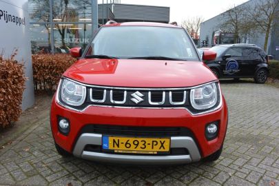 Car image 4