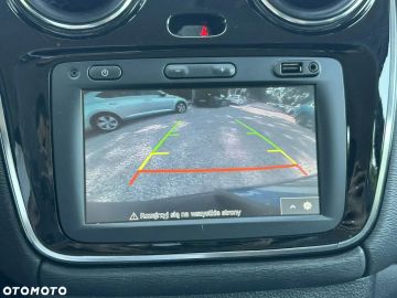 Car image 28