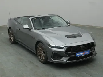 Car image 25