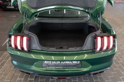 Car image 44