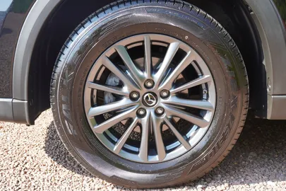 Car image 33