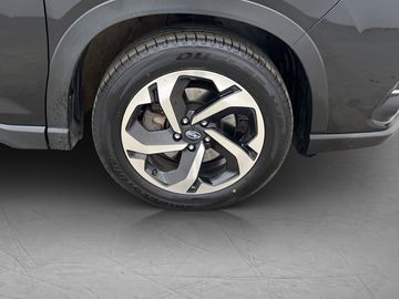 Car image 32