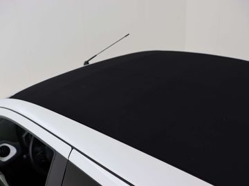 Car image 41