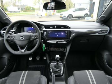 Car image 23