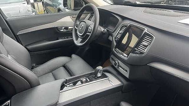 Volvo XC90 T8 335 kW image number 8