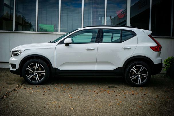 Volvo XC40 D3 AWD Geartronic 110 kW image number 11