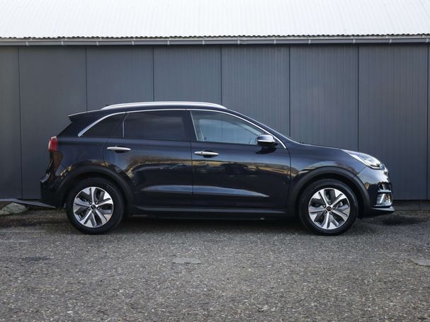 Kia Niro e 64 kWh 150 kW image number 3