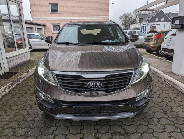 Kia Sportage 2.0 CVVT 2WD 120 kW image number 3