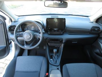 Car image 10