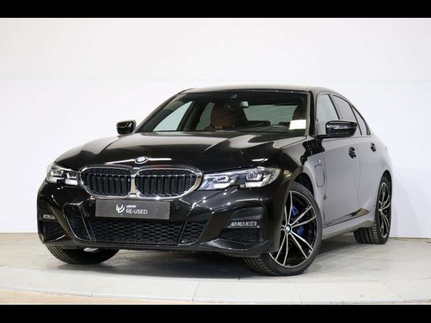 BMW 330 e M Sport 215 kW image number 1