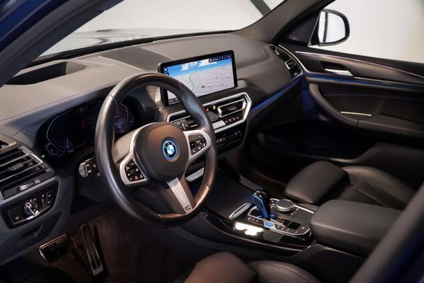 BMW iX3 M Sport 210 kW image number 7