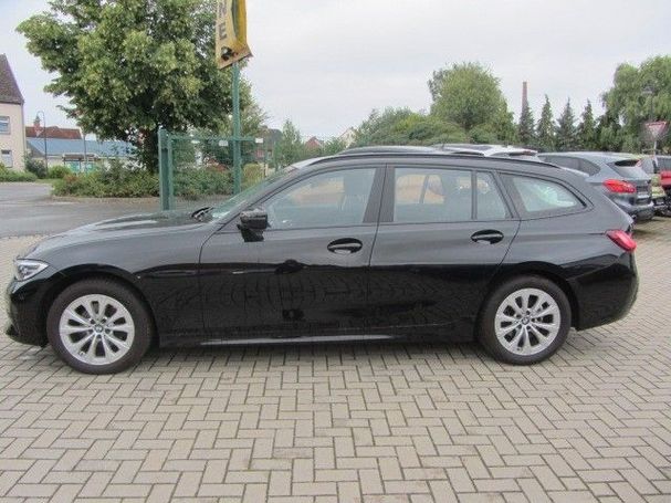 BMW 320d Touring Advantage 140 kW image number 8