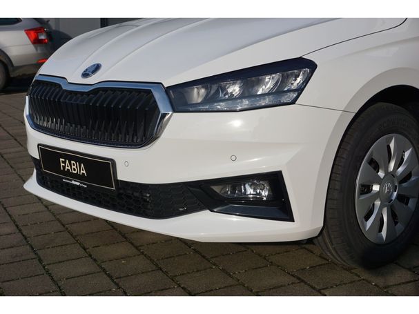 Skoda Fabia 70 kW image number 5