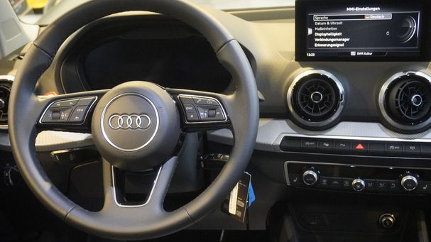 Audi Q2 35 TFSI Advanced 110 kW image number 12