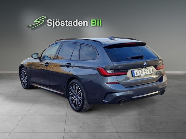 BMW 330e Touring M Sport xDrive Steptronic 216 kW image number 2