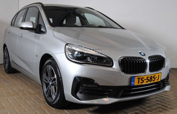 BMW 218i Active Tourer 103 kW image number 12