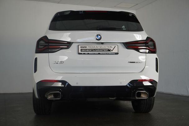 BMW X3 xDrive20d 140 kW image number 4