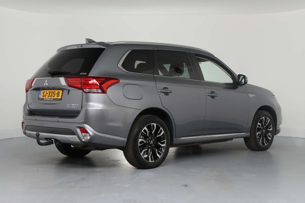 Mitsubishi Outlander 149 kW image number 4