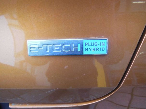 Renault Captur E-Tech Plug-in Hybrid 160 Intens 116 kW image number 5