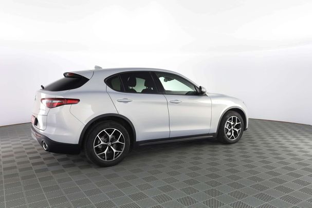 Alfa Romeo Stelvio 2.2 Diesel AT8 Q4 140 kW image number 4