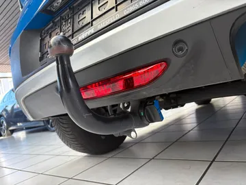 Car image 39